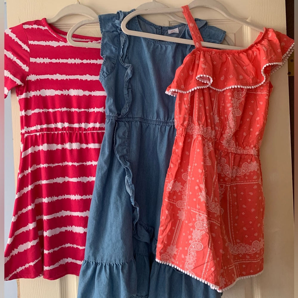 Lot of three girls dresses/jumper